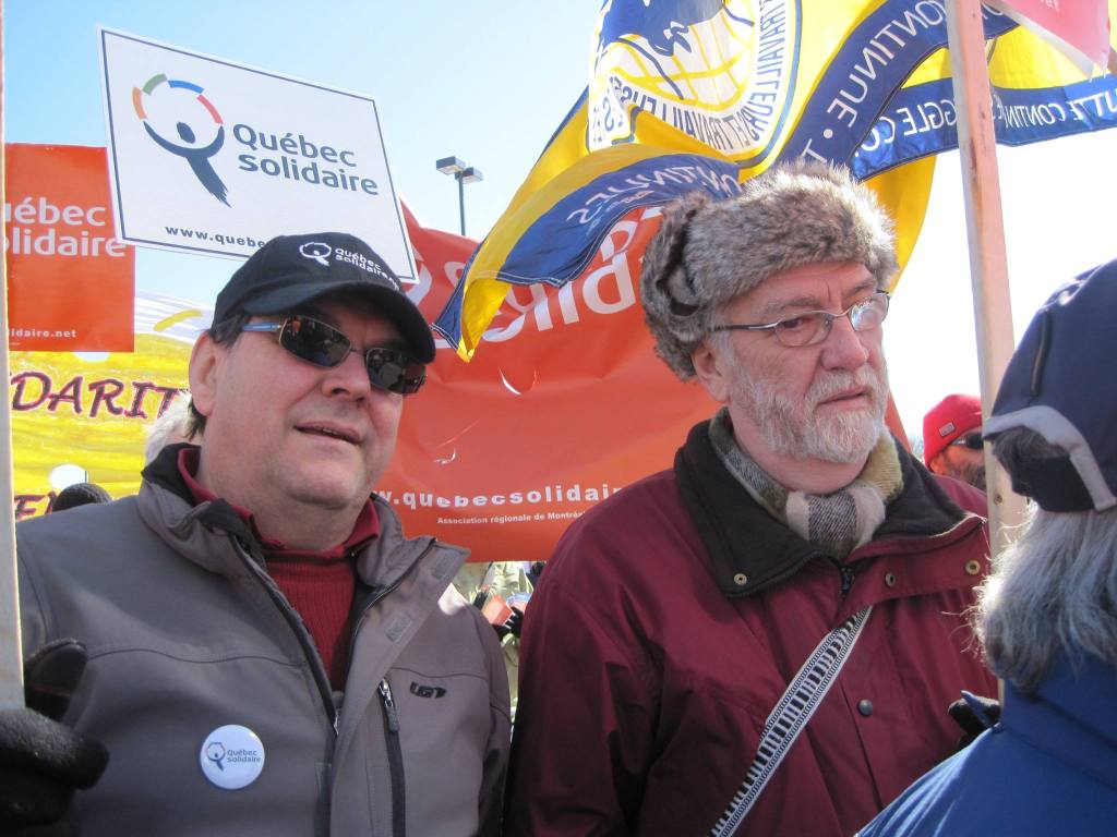Pierre Dostie et feu Gilbert Talbot lors d'une manifestation